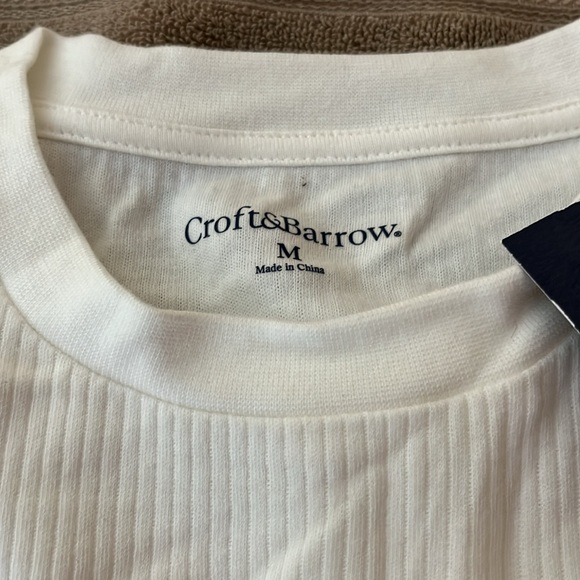 Croft&Barrow men’s med white crew neck tee shirt white brand new unworn perfect - Picture 2 of 5
